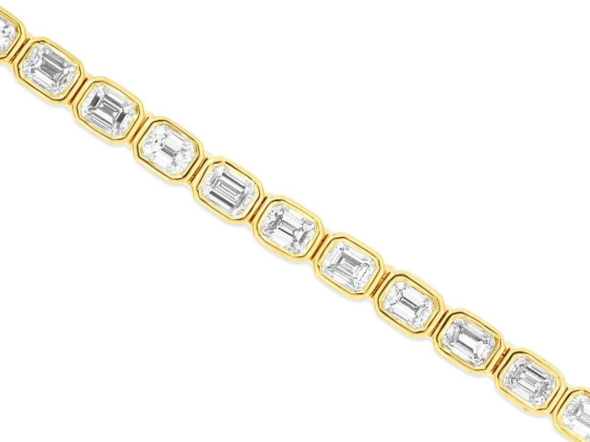 14k 4.70 Carat Emerald Cut Diamond Bracelet