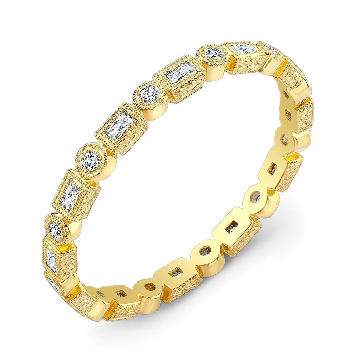 18k Yellow Gold Baguette And Round Cut Wedding Ring - Harby Jewelers